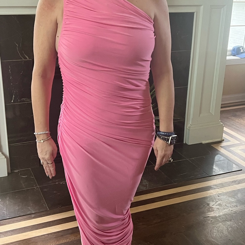 Norma Kamali pink dress size large